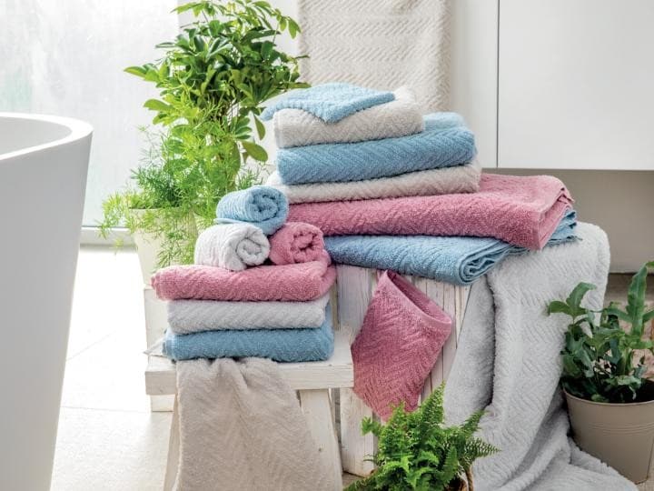 RUBIN Cord-Bademantel, Cord-Kissen oder Cord-Kuscheldecke, Kissen 45 x 45 cm, Decke 150 x 200 cm, Bademantel S/M oder L/XL – Interspar