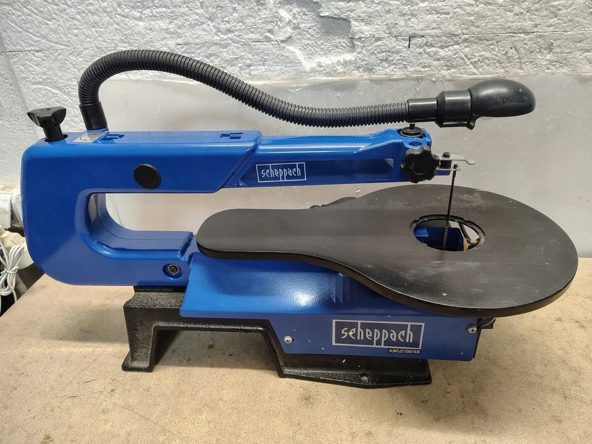 Dekupiersäge DECO XL mit Fußpedal SCHEPPACH – Zgonc