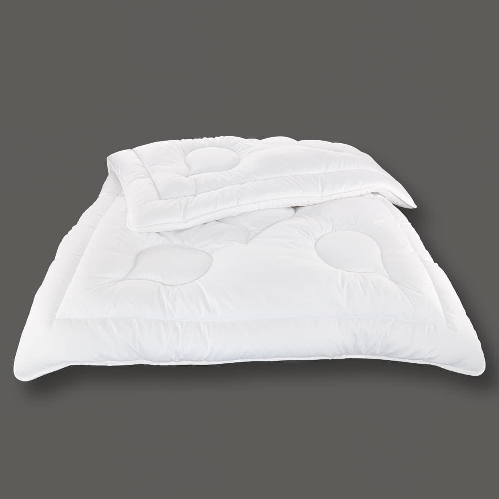 Allergikerduodecke „Felix“, 140 x 200 cm – Reiter