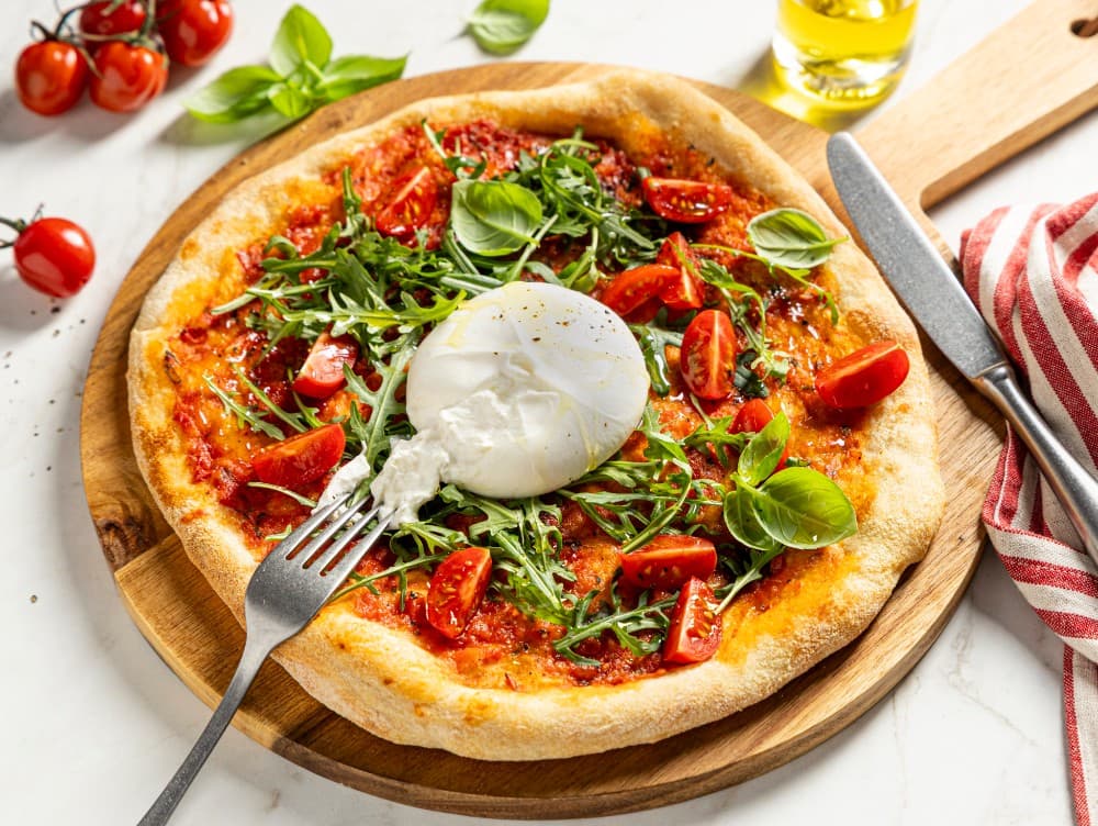Burrata Pizza Angebot bei Mömax