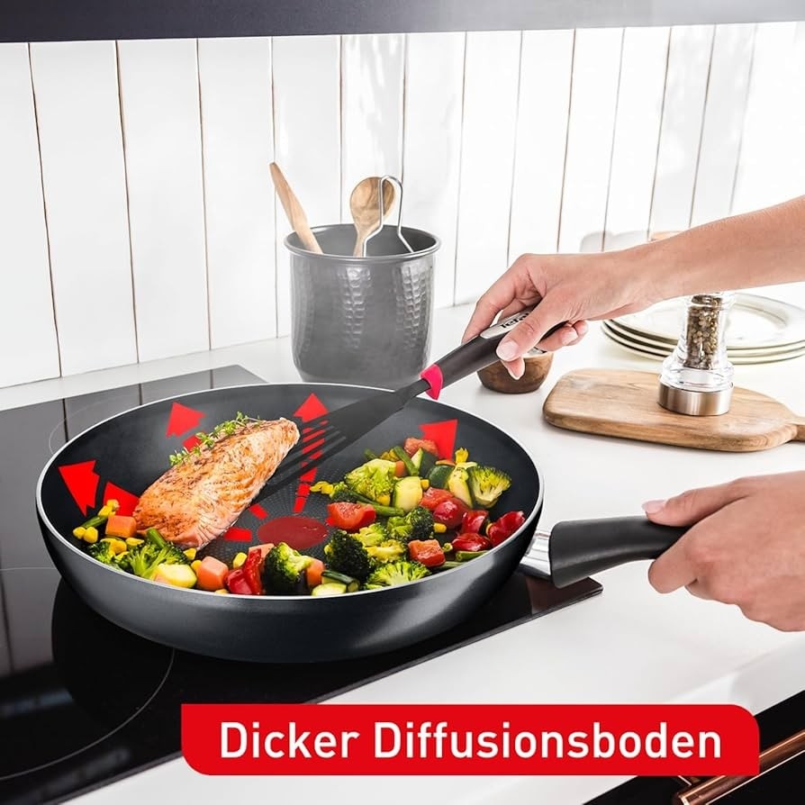 Tefal Pfanne >>Hard Titanium Essential<< 28 cm Angebot bei Interspar