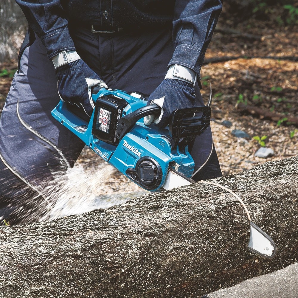 Akku-Kettensäge DUC353Z Solo MAKITA Angebot bei Zgonc