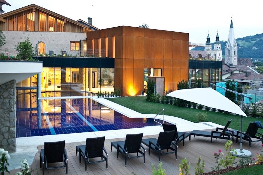 Reise nach Brixen im Hotel Grüner Baum **** / Residence Hotel Gasser **** 2-14 Nächte Angebot bei Hofer