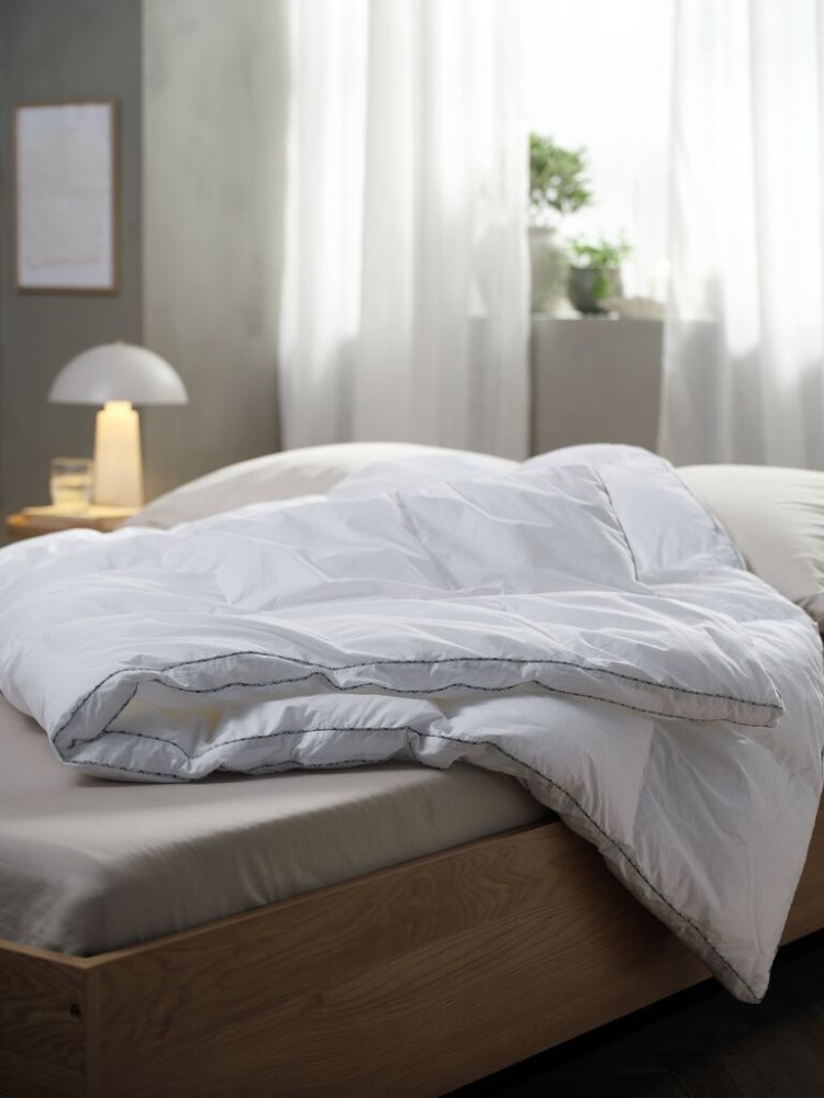 Synthetikbettdecke BEERENBERG 135x200 cm KRONBORG Angebot bei Jysk