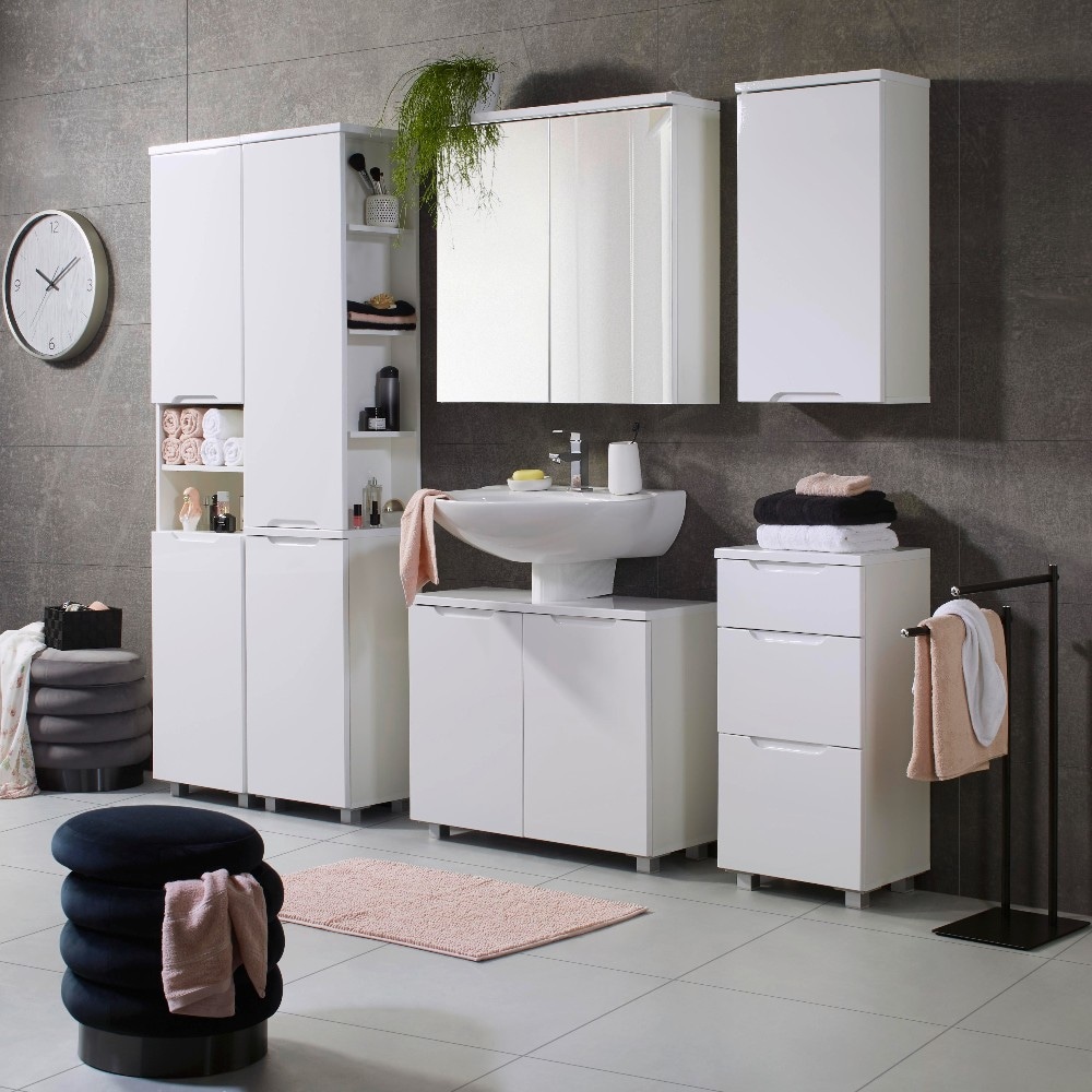 Hängeschrank Angebot bei Mömax