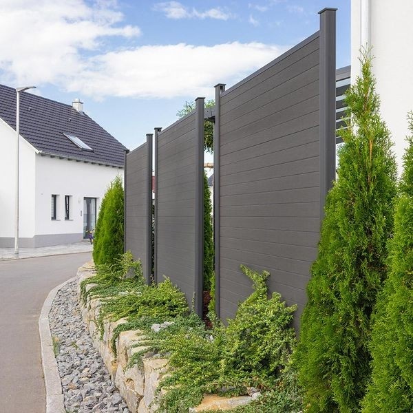 WPC-Sichtschutzzaun Corteza 5x Element + 6x Pfosten GreenYard Angebot bei Norma