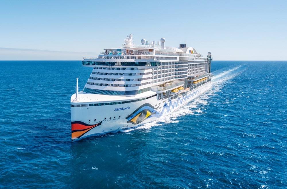 Von Mallorca nach Hamburg 13 Tage AIDAperla Angebot bei Hofer