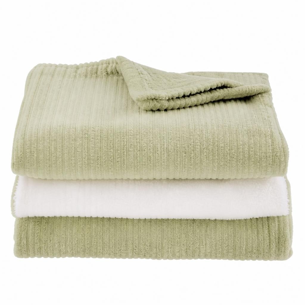 Kuscheldecke „Cornelia“ ca. 150x200 cm Angebot bei Möbelix